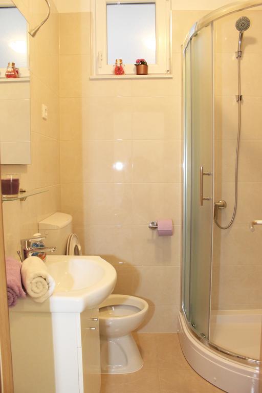 Smart Apartments Бродарица Экстерьер фото